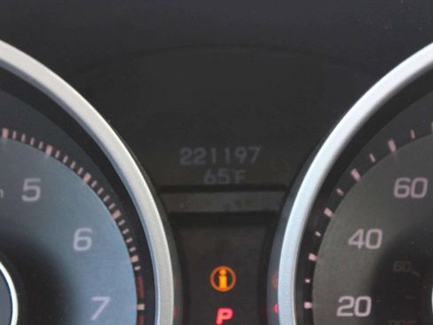 Used 2009 Acura TL w/ Technology Package FWD image 10