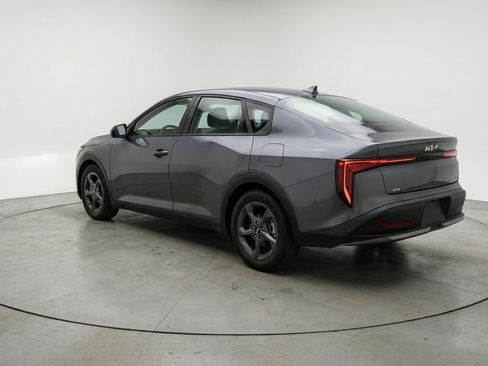 Used 2025 Kia K4 FWD image 6