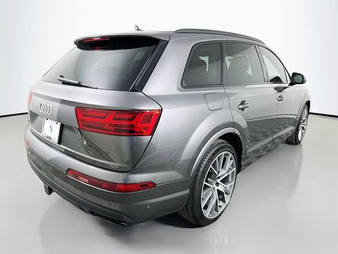 Used 2019 Audi Q7 3.0T Prestige AWD/4WD image 5