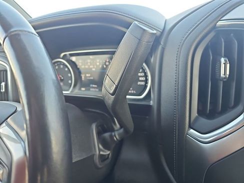 Used 2021 Chevrolet Silverado 1500 LTZ w/ LTZ Premium Package AWD/4WD image 16
