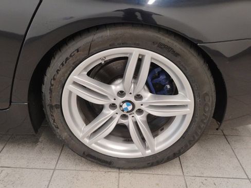 Used 2012 BMW 550i xDrive Sedan image 11