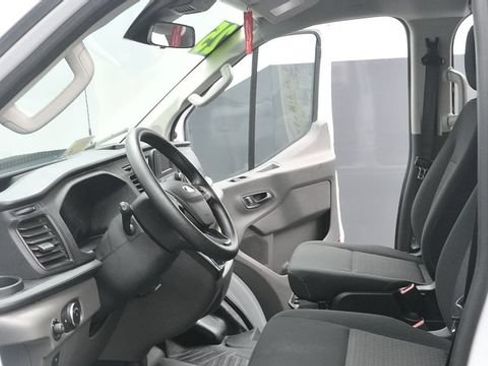 Used 2025 Ford Transit 250 Low Roof w/ Exterior Upgrade Package RWD image 24