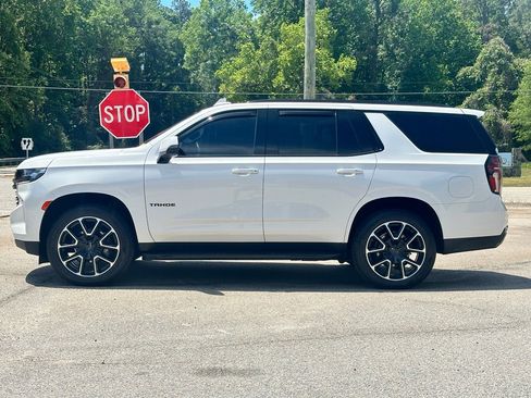 Used 2024 Chevrolet Tahoe RST w/ Luxury Package AWD/4WD image 3