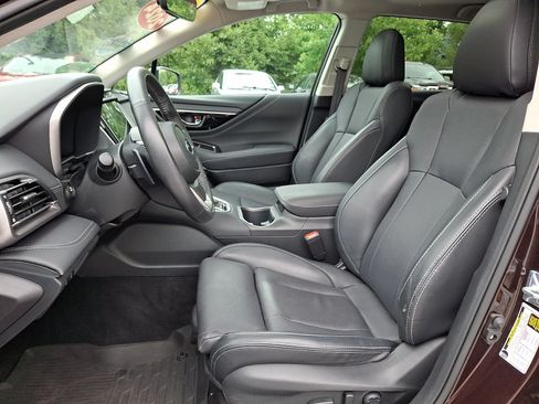 Certified 2024 Subaru Outback Limited AWD/4WD image 13