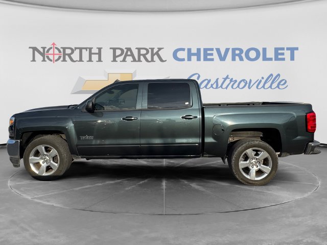 Used 2018 Chevrolet Silverado 1500 LT w/ Texas Edition RWD image 6