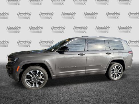 Used 2021 Jeep Grand Cherokee L Overland w/ Luxury Tech Group IV AWD/4WD image 6