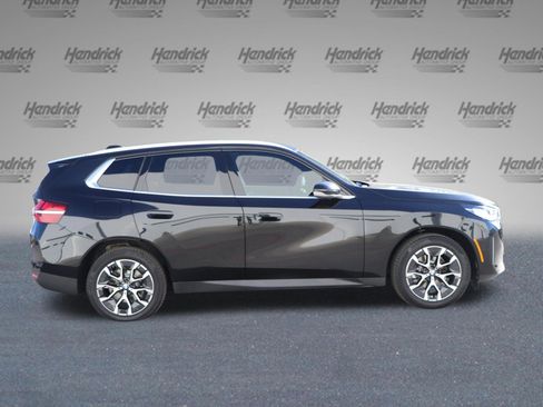 Certified 2025 BMW X3 xDrive30i w/ Convenience Package image 9