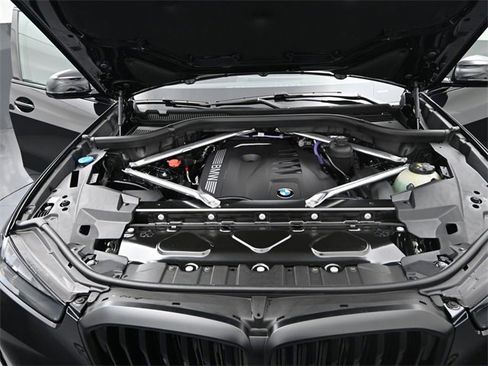 New 2026 BMW X5 xDrive40i w/ M Sport Package image 15