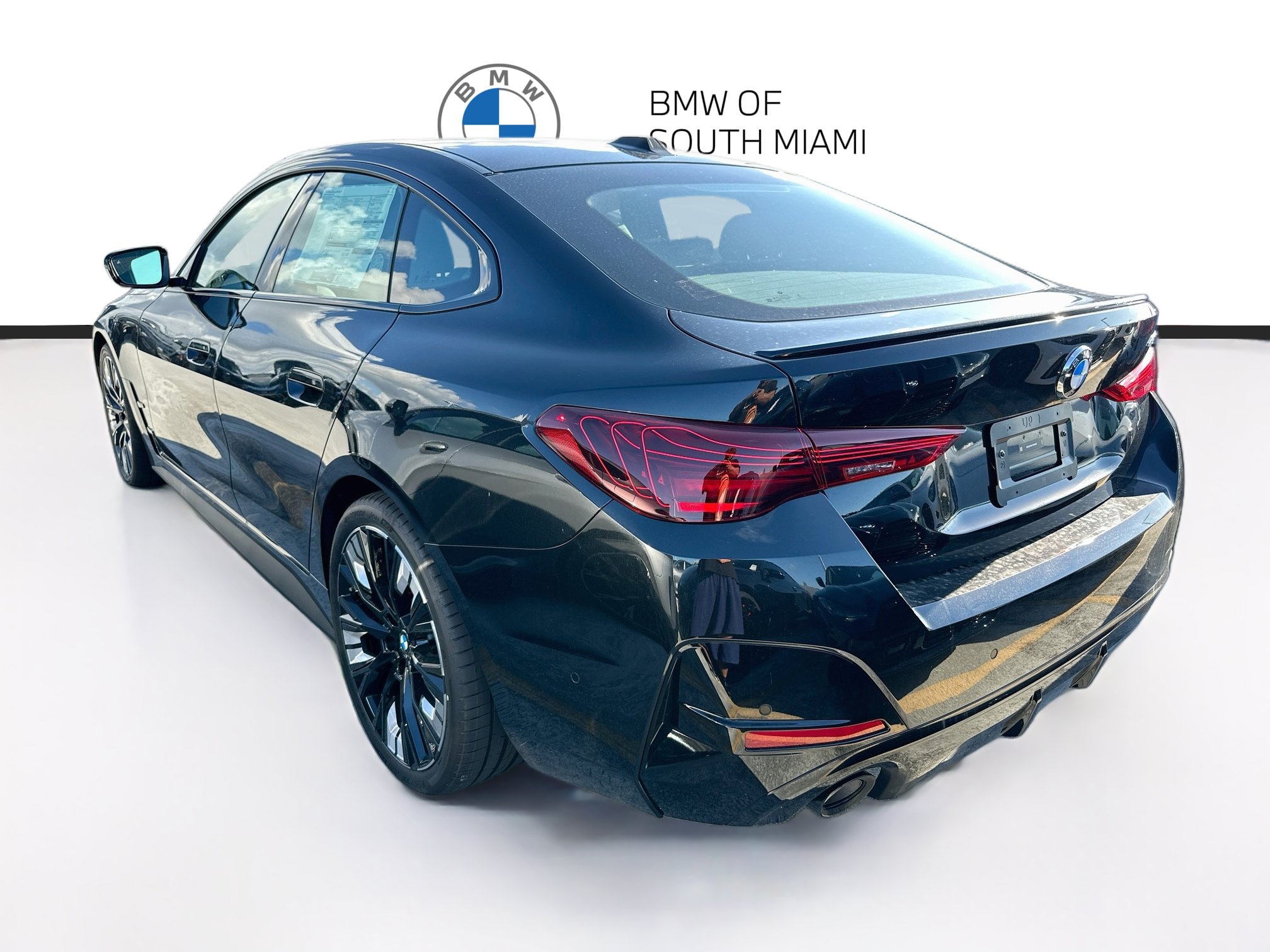 New 2026 BMW 430i w/ M Sport Package RWD image 4