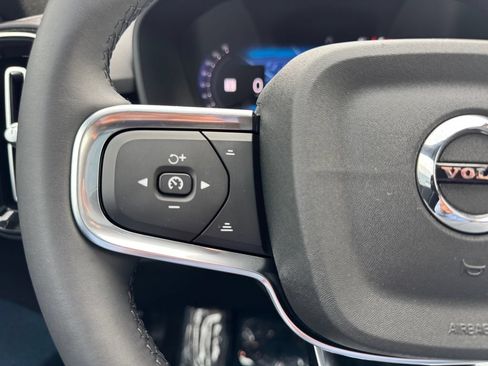 Certified 2023 Volvo XC40 Recharge Plus w/ Protection Package Premier AWD/4WD image 17