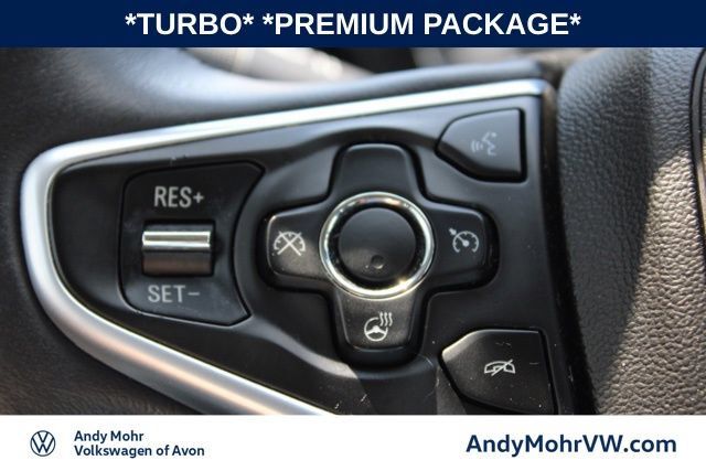 Used 2016 Buick Regal Premium FWD image 26