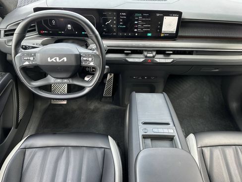 Used 2024 Kia EV9 GT-Line AWD/4WD image 16