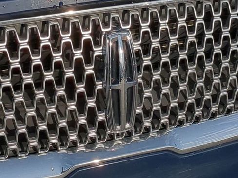 Used 2020 Lincoln MKZ Reserve w/ Elements Package image 11