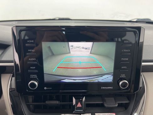 Used 2022 Toyota Corolla Cross L AWD/4WD image 13