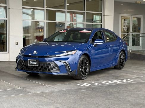 Certified 2026 Toyota Camry SE FWD image 2