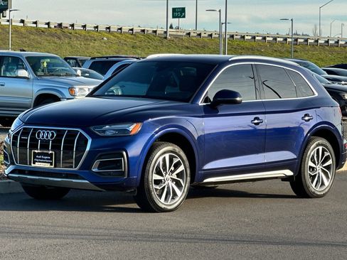 Used 2021 Audi Q5 2.0T Premium Plus w/ Premium Plus Package image 7