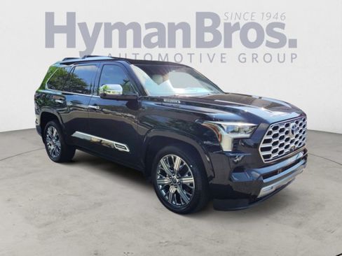 Used 2024 Toyota Sequoia Capstone AWD/4WD image 1