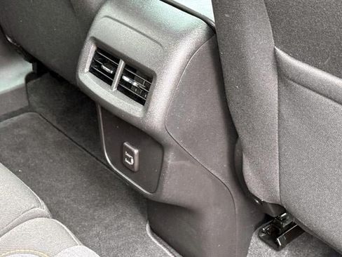 Certified 2023 Chevrolet Equinox LT AWD/4WD image 11