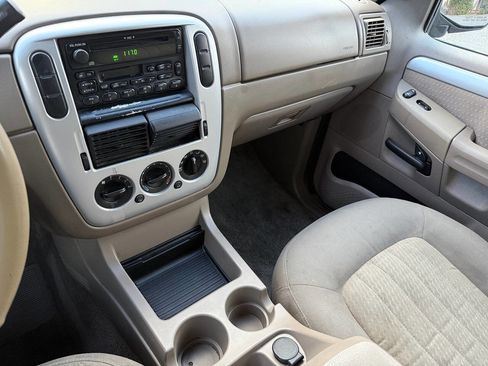 Used 2002 Mercury Mountaineer AWD image 16