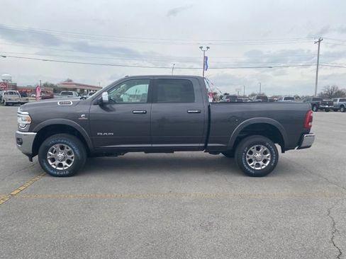 Used 2021 RAM 2500 Laramie AWD/4WD image 2