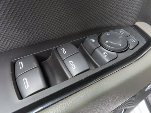 Used 2023 Chevrolet Silverado 1500 ZR2 image 73