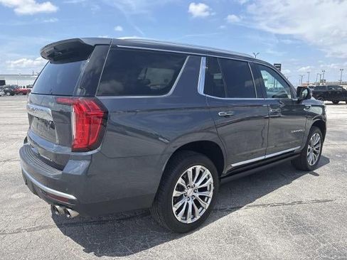 Used 2021 GMC Yukon Denali w/ Denali Premium Package AWD/4WD image 4