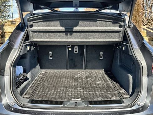 Used 2025 Jaguar F-PACE R-Dynamic S image 18