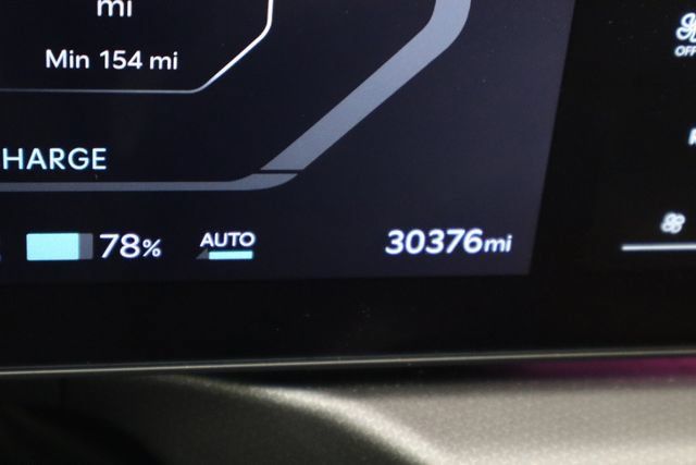 Used 2024 Kia EV9 GT-Line AWD/4WD image 33