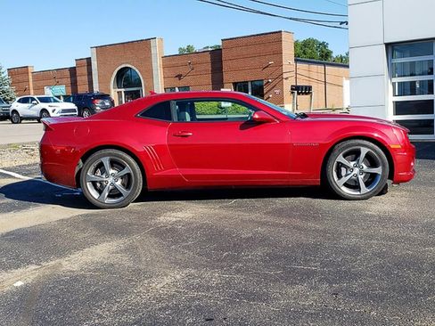 Used 2013 Chevrolet Camaro SS w/ RS Package image 8