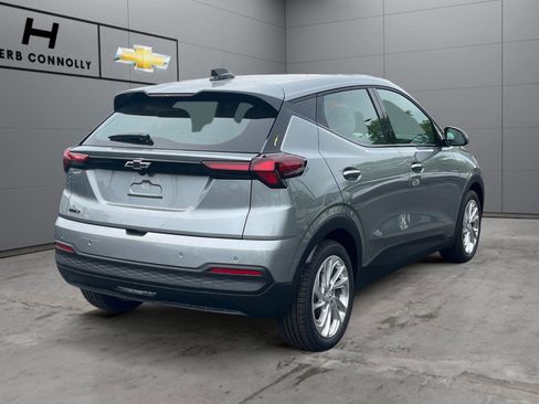 New 2027 Chevrolet Bolt LT FWD image 5