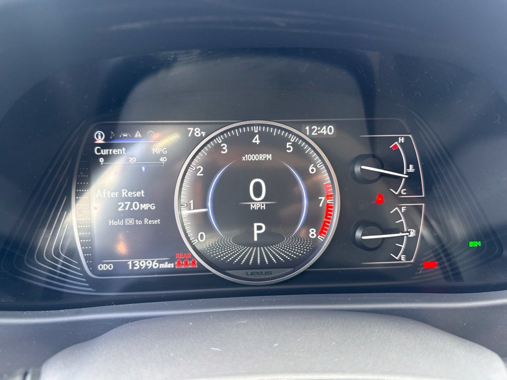 Used 2022 Lexus UX 200 w/ Accessory Package (Z1) FWD image 17