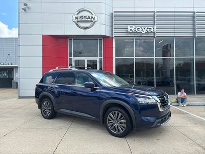 Used 2024 Nissan Pathfinder SL w/ SL Premium Package