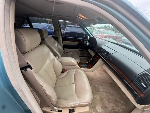 Used 1992 Mercedes-Benz 400 E image 24