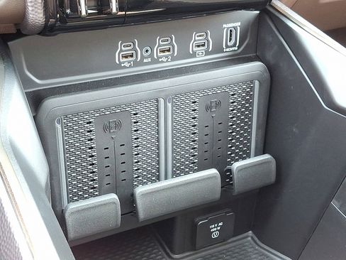 New 2025 RAM 3500 Longhorn image 10