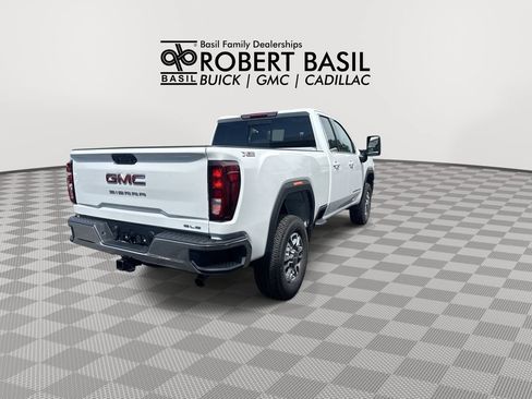 New 2026 GMC Sierra 2500 SLE w/ SLE Value Package; AWD/4WD image 8