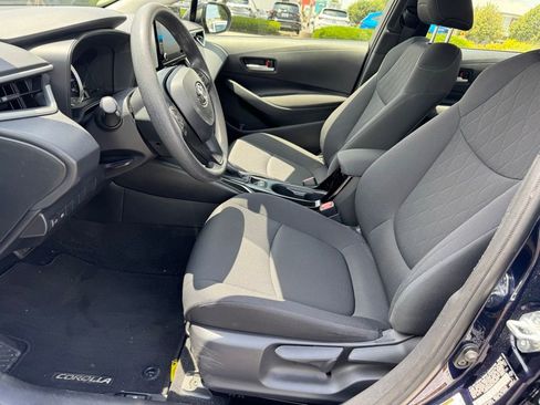 Used 2021 Toyota Corolla LE w/ Carpet Mat Package (TMS) FWD image 11