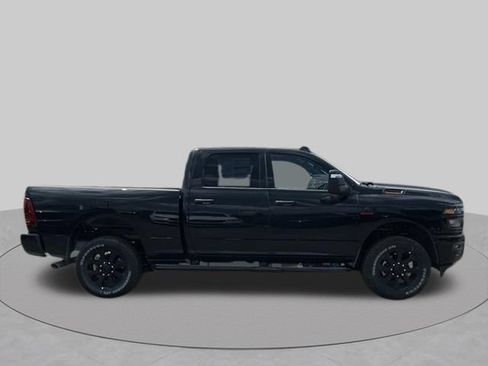 New 2025 RAM 2500 Big Horn AWD/4WD image 22