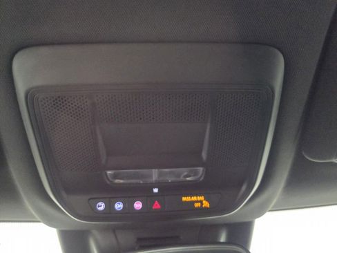 Used 2025 Chevrolet Equinox EV LT FWD image 14