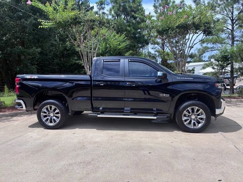 Used 2021 Chevrolet Silverado 1500 LT w/ Texas Edition Plus AWD/4WD image 5