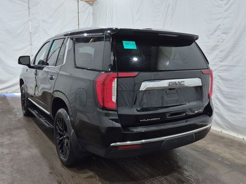 Used 2023 GMC Yukon SLT w/ SLT Premium Package AWD/4WD image 5