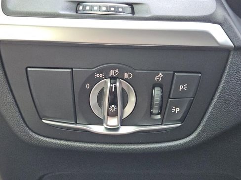 Used 2023 BMW X3 sDrive30i w/ Premium Package image 18