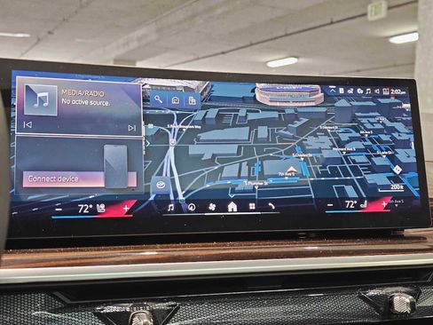 New 2026 BMW X5 xDrive40i w/ M Sport Package image 14