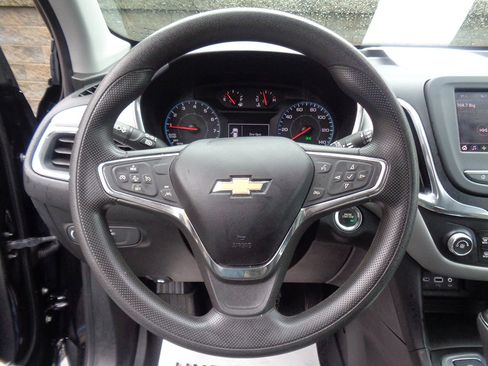 Used 2020 Chevrolet Equinox LS w/ LPO, Floor Liner Package AWD/4WD image 14
