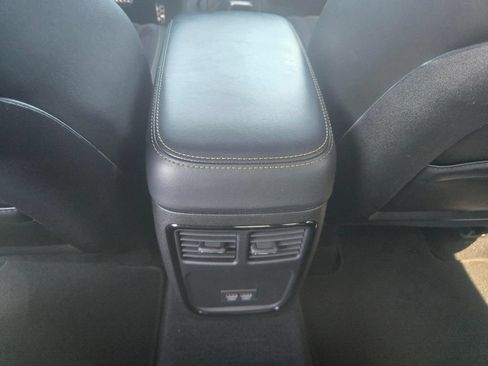 Used 2023 Dodge Charger Scat Pack RWD image 7