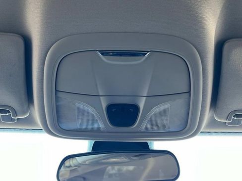 Used 2020 Jeep Cherokee Latitude Plus image 36