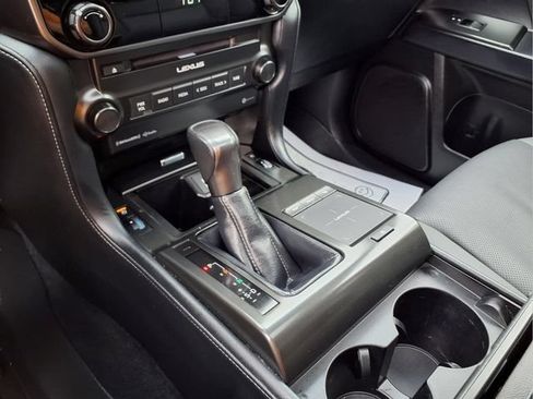 Used 2022 Lexus GX 460 w/ Black Line Special Edition AWD/4WD image 24