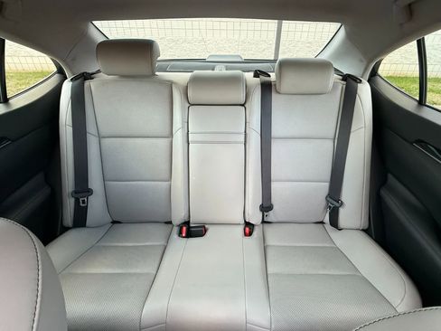 Used 2018 Lexus ES 350 image 14