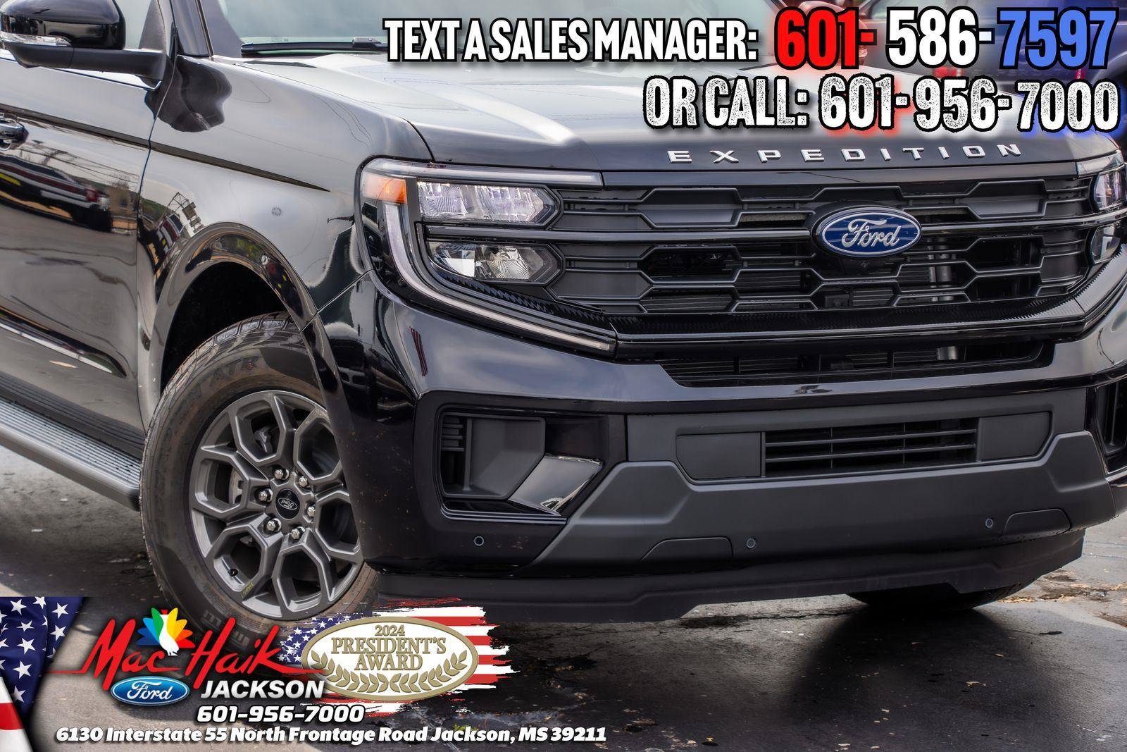 Used 2026 Ford Expedition Active RWD image 3