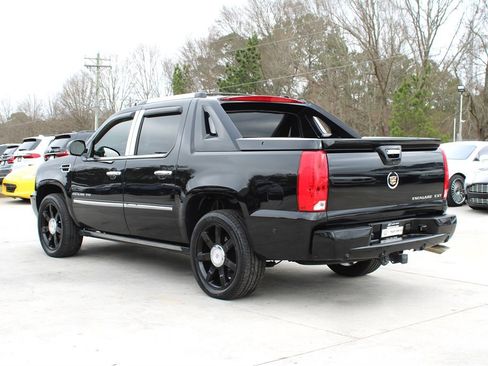 Used 2007 Cadillac Escalade EXT w/ Information Package image 5