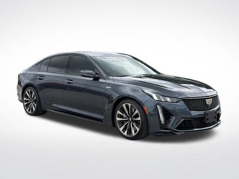 Used 2022 Cadillac CT5 V Blackwing RWD image 9